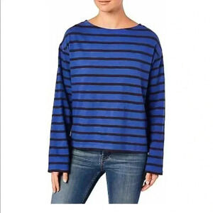 Levi’s  Junior’s T-Shirt